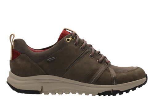 clarks tri trek gtx