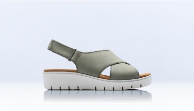 clarks mens unstructured sandals