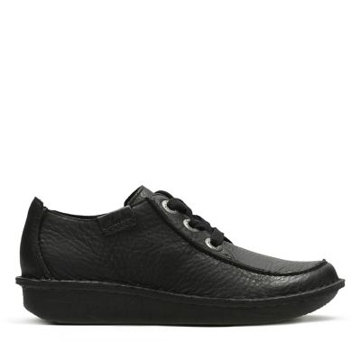 black clarks shoes