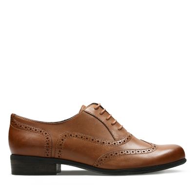 clarks leather brogues