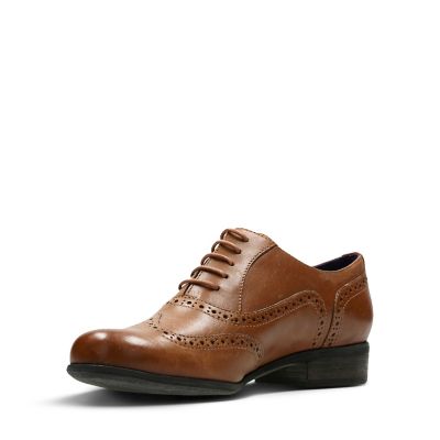 clarks hamble oak wide fit