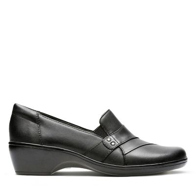 clarks may marigold black croc