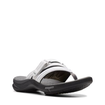 clarks women's wave coast flip flop