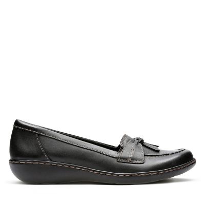 clarks women's ashland bubble loafers shoes