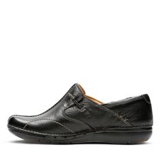 Black Leather Clarks Un-Loop various sizes available 