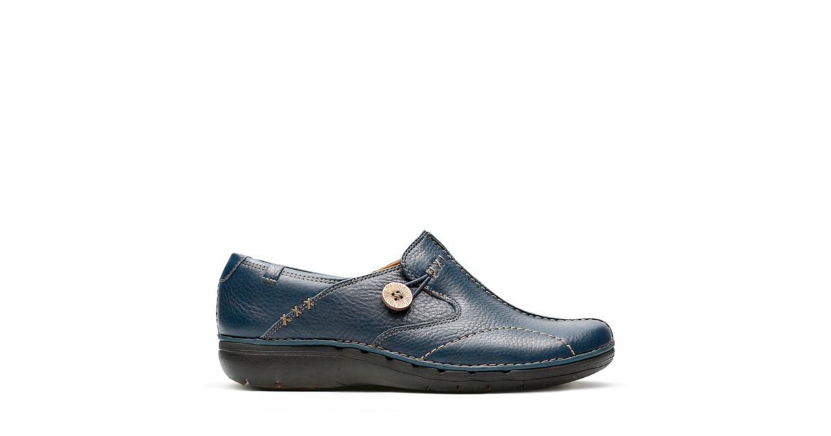clarks wide width heels