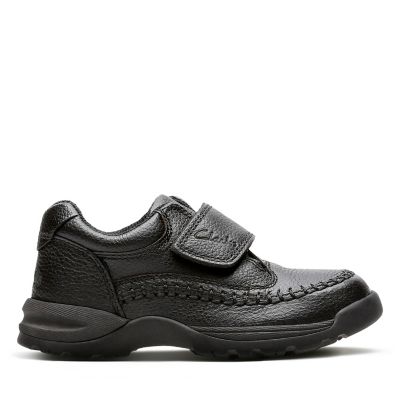 clarks baby shoes