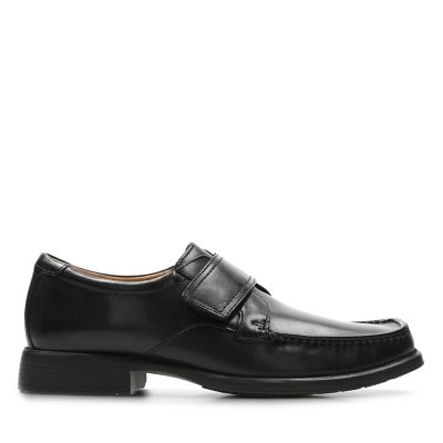 clarks huckley cap shoes