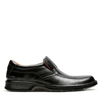 clarks escalade black