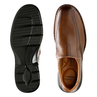 clarks escalade step