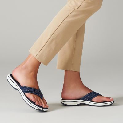 clarks breeze sea sandal