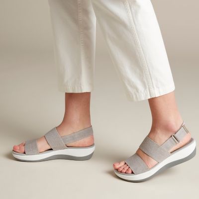 clarks arla jacory wedge sandal