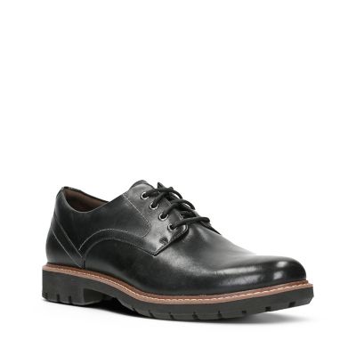 clarks men's batcombe hall derbys