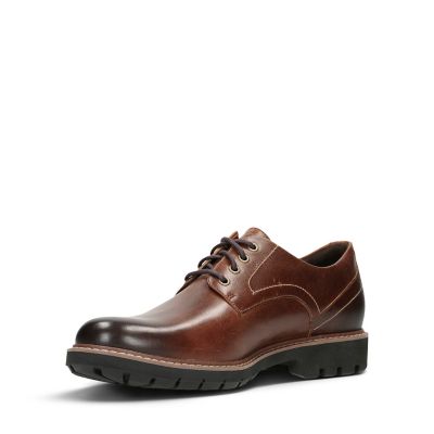 clarks batcombe hall dark tan