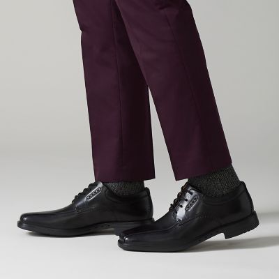 Cuir noir Un Kenneth Way - Clarks 