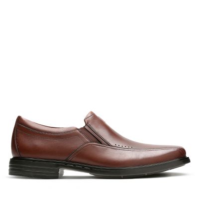 clarks wide fit shoes mens