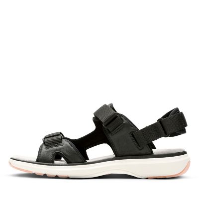 clarks un roam step sandal