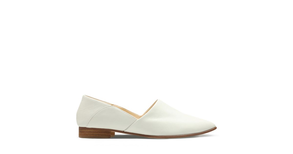 pure tone flat clarks