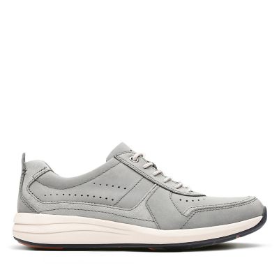 clarks mens sports shoes