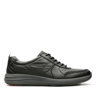 clarks walking sneakers