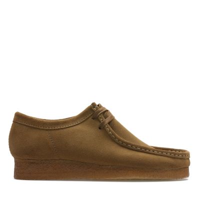 clarks wallabees wide width