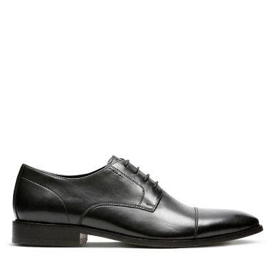 clarks derby shoes