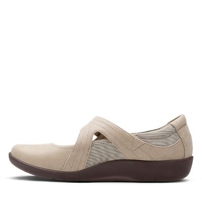 clarks sillian bella sand