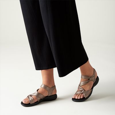 saylie moon sandals