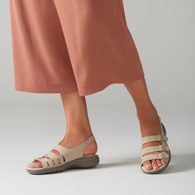 clarks saylie quartz sandals