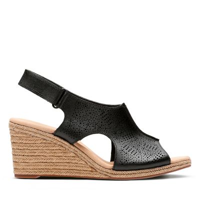 clarks wedges canada