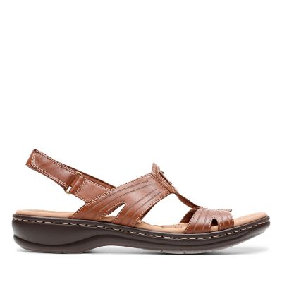 clarks ladies leather flip flops