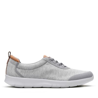 clarks cloudsteppers tennis shoes