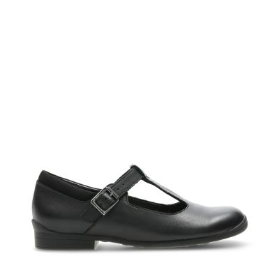 clarks shoes kids black