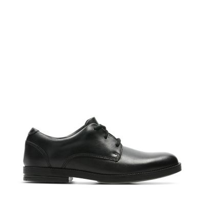 clarks junior boys school shoes