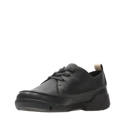clarks tri clara black