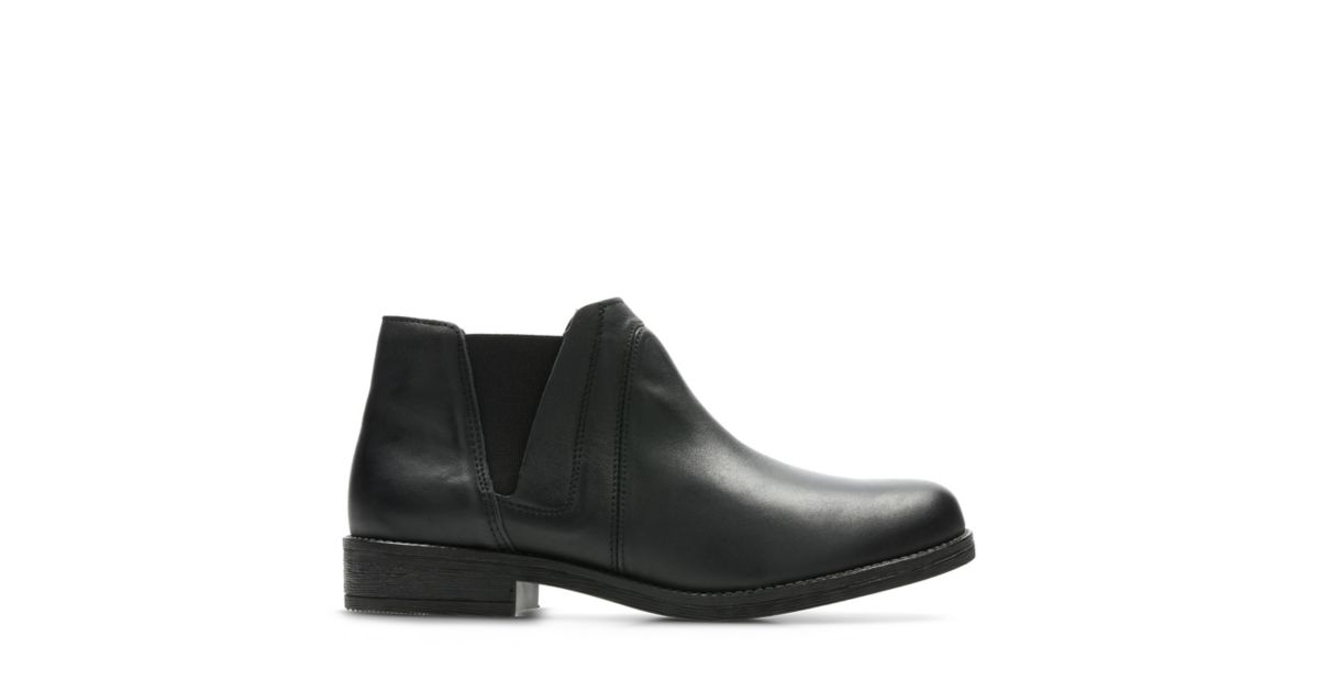 Demi Beat Black Leather - Women's Boots - Clarks® Shoes Official Site ...