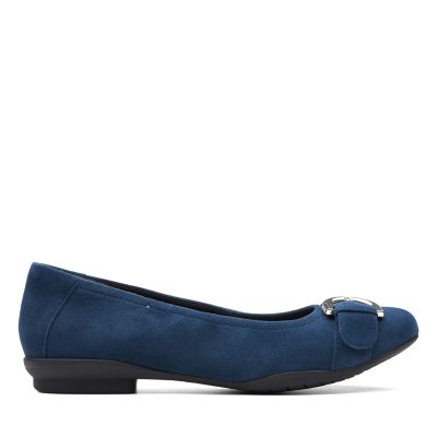 clarks navy flat shoes