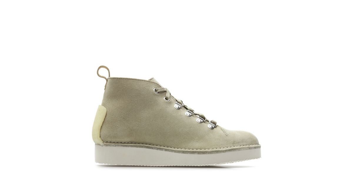 leisa nala clarks