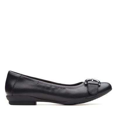 clarks ladies sandals sale