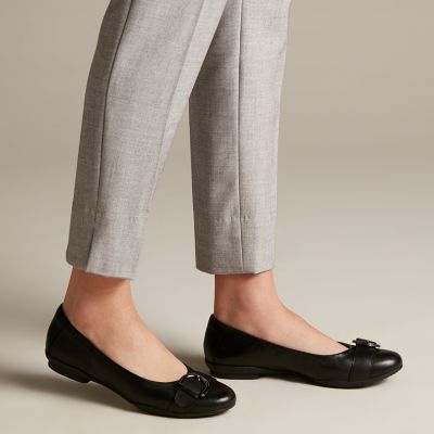 clarks blossom sandals
