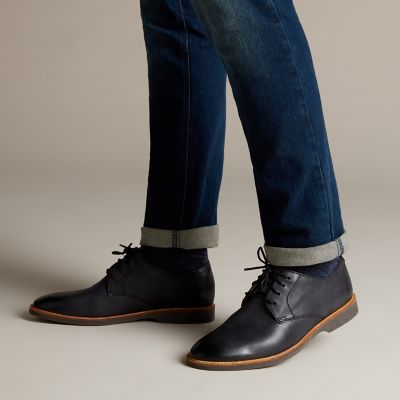 الوغد نقل الدم تفهم atticus lace clarks 