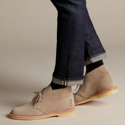 desert boot sand clarks