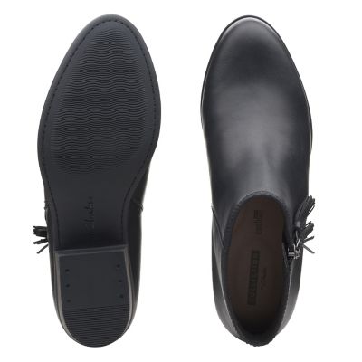 clarks addiy terri boot