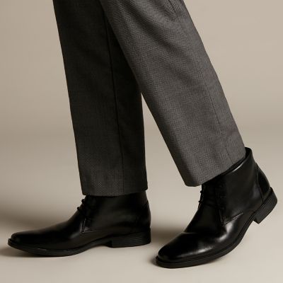 clarks tilden zip