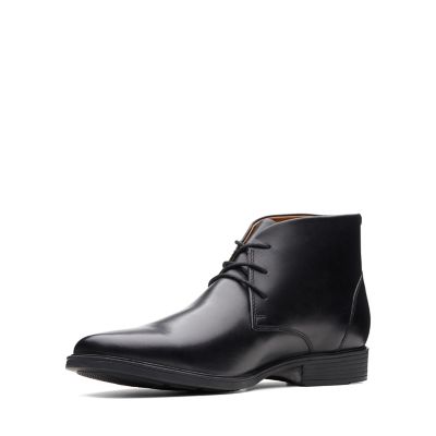 clarks tilden top chukka boot