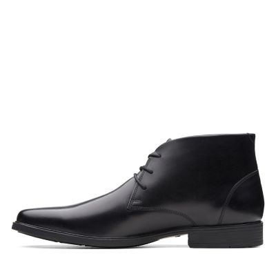 clarks men's tilden top waterproof dress chukka boots