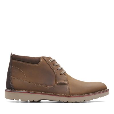 clarks vargo leather chukka boots