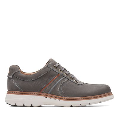 clarks mens trainers sale