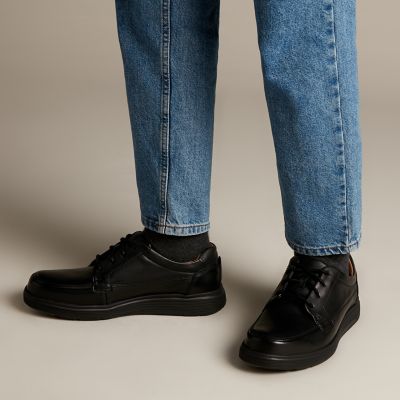 clarks un abode ease black