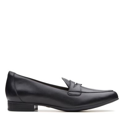 clarks black leather loafers